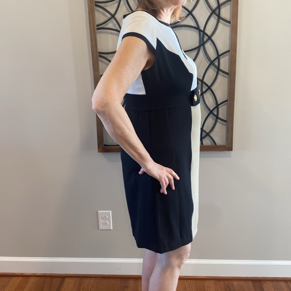 NWT Dress Barn Career-wear black white and Beige slimming color block dress  14 - Picture 3 of 10